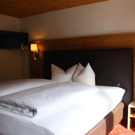 Pension Jaegerhof Sankt Anton am Arlberg Kültér fotó