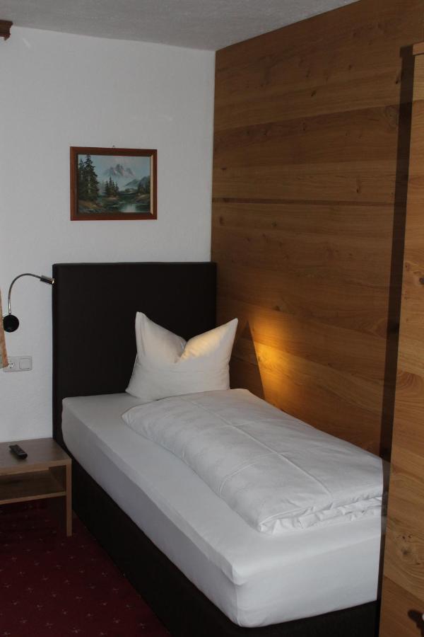 Pension Jaegerhof Sankt Anton am Arlberg Kültér fotó