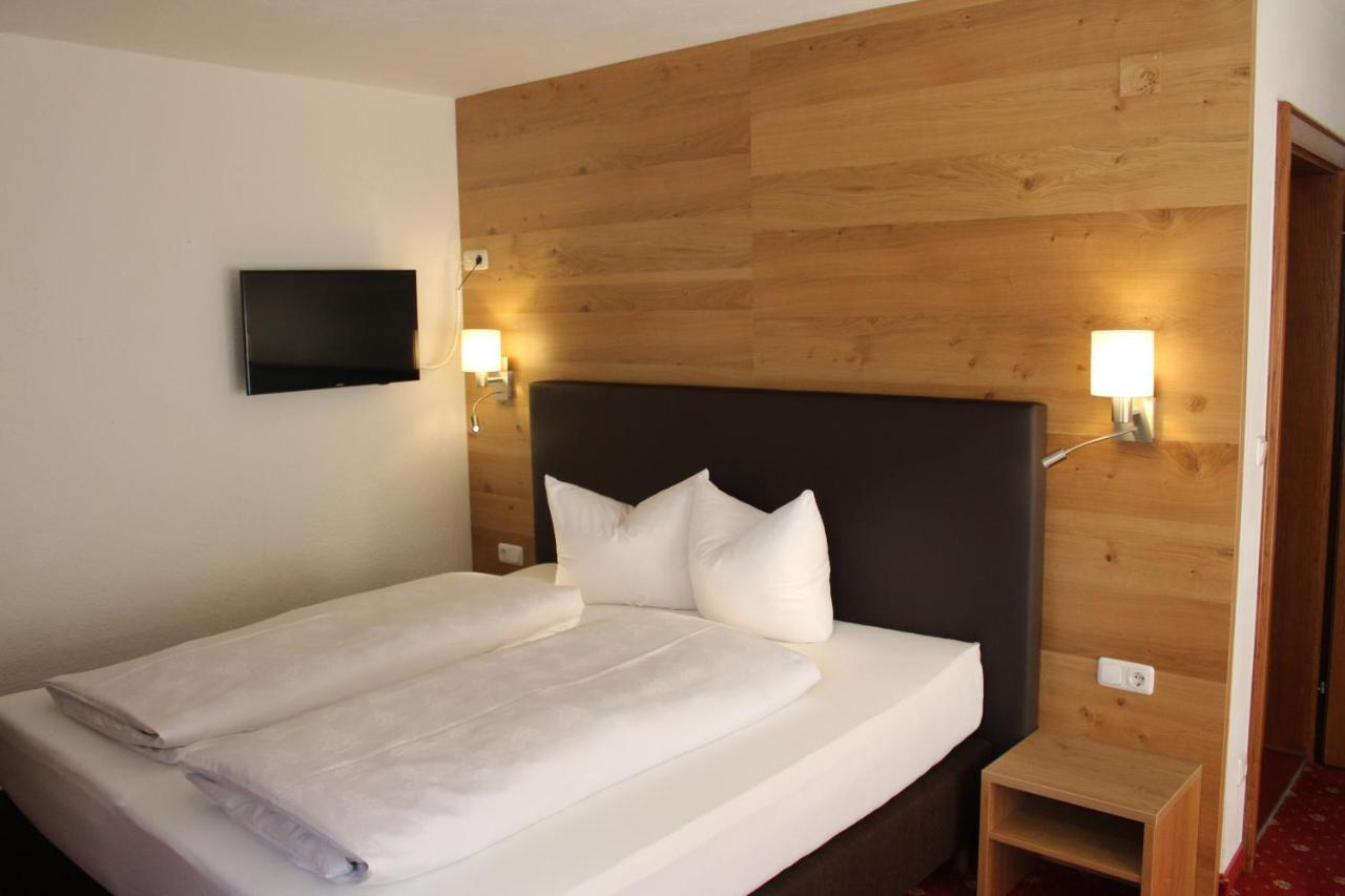 Pension Jaegerhof Sankt Anton am Arlberg Kültér fotó
